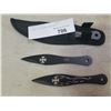 Image 1 : 3 NEW THROWING KNIVES