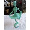Image 3 : ART GLASS VASE AND BALLERINA FIGURE