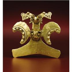 Diquís Delta Gold Bird-form Pendant 