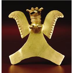 Diquís or Veraguas Gold Bird-form Pendant 