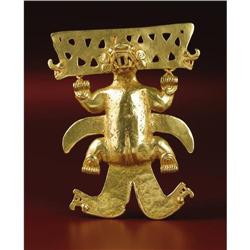 Veraguas or Diquís Gold Pendant: Mythical 