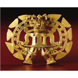 Diquís Delta Gold Shaman Pendant 