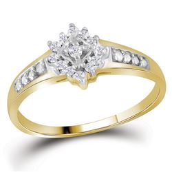 1/10 CTW Round Diamond Cluster Ring 10kt Yellow Gold - REF-10W8F