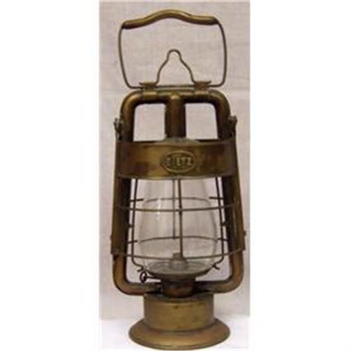 DIETZ BRASS FIREMAN'S LANTERN 1048613