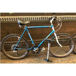 RALEIGH BIG HORN MENS MOUNTAIN BIKE WITH TIRE PUMP