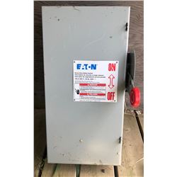 100 AMP SAFETY SWITCH - AS NEW