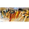 Image 1 : APPROX 23 X NEW PAINT BRUSHES