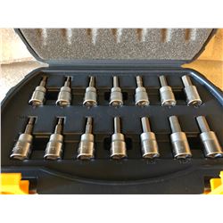 MASTERCRAFT SOCKET SET - NEW