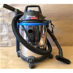 MASTERCRAFT 15 L SHOP VAC - MINIMAL USE