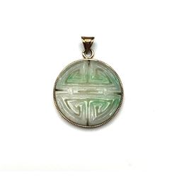14K PENDANT POSSIBLE JADE WHITE/GREEN