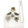 Image 2 : 6 FLOWER/LEAVES BROOCHES/ PINS