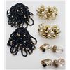 Image 1 : 3-PARIS OF LARGED BEADED CLIP ON EARRINGS