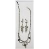 Image 1 : VINTAGE SILVER TONED RHINESTONE NECKLACE