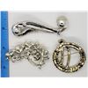 Image 3 : 3-VINTAGE SILVER TONED BROOCHES WITH FAUX
