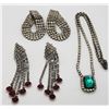 Image 2 : VINTAGE SILVER TONED RHINESTONE NECKLACE