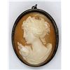 Image 1 : CAMEO PENDANT/PIN SHELL PINK