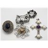 Image 2 : VINTAGE SILVER TONED JEWLERY LOT