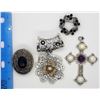 Image 3 : VINTAGE SILVER TONED JEWLERY LOT