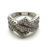 Image 2 : 10K DIAMOND RING SIZE 7 DIAMONDS!!!!