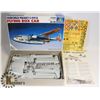 Image 1 : FAIRCHILD PACKET C-199G FLYING BOX CAR MODEL KIT
