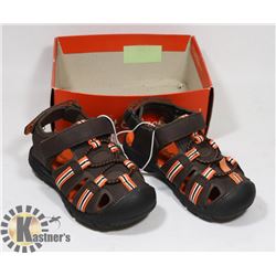 NEW BOYS JACK & JILL SIZE 8 SANDALS