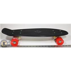 VINTAGE NEW TEN TOES SKATEBOARD