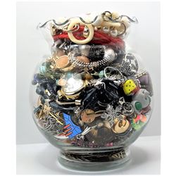 17)  VASE FILLED WITH JEWELRY INCLUDING: