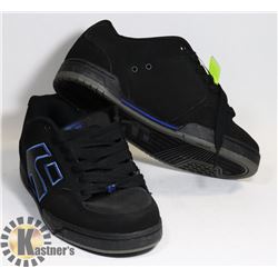 VINTAGE NEW ETNIES SNEAKERS CIRCA 2012-2014