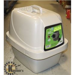 NEW ENCLOSED CAT LITTER PAN