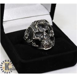 NEW MENS METAL SKULL FACE RING - SIZE 9 -