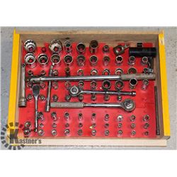 74 PIECE RATCHET SET 1/2, 3/8, 1/4"