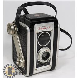 KODAK DUAFLEX 4 CAMERA WITH FLASH