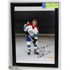 Image 1 : DARRYL SITTLER SIGNED & FRAMED 8 X 10 PHOTO W/ COA