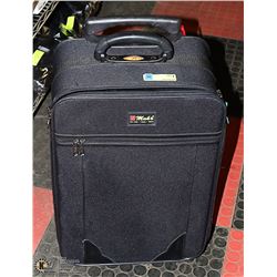 MAK'S NEW YORK LUGGAGE BAG ON WHEELS