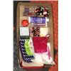 Image 1 : FLAT WITH MAKEUP BAGS, NEW LASHES, NAIL