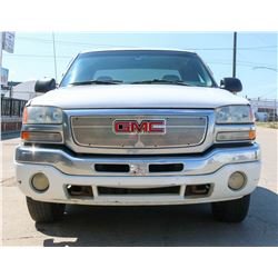 2004 GMC SIERRA Z71 4X4 EXTENCED CAB