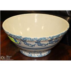 ANTIQUE LGE SALT GLAZE BOWL 11" ACROSS