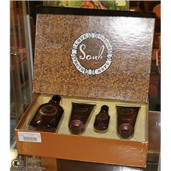 LIZ CLABORNE SOUL 4PC MENS SET 100ML