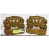Image 1 : PAIR OF SOLID CAST IRON STAGECOACH