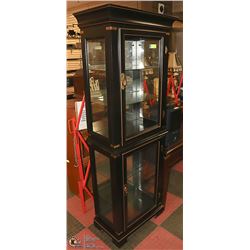 WOOD WITH GOLD TONE ACCENTS DISPLAY SHELF/CABINET