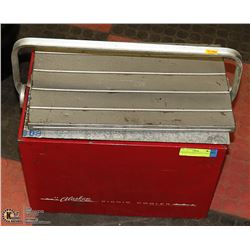 VINTAGE ALASKAN PICNIC COOLER