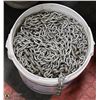 Image 1 : PAIL OF CHAIN FULL