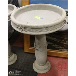 CONCRETE BIRDBATH 16 X 23