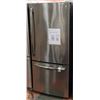 Image 1 : GE 20.9 CB FT S/S BOTTOM FREEZER REFRIGERATOR