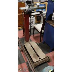 ANTIQUE FAIRBANKS SCALE