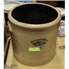 Image 1 : BELLEVILLE 5 GALLON CROCK