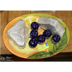 MEXICAN SALT AND PEPPER SHAKERS, PLATTER & NAPKIN