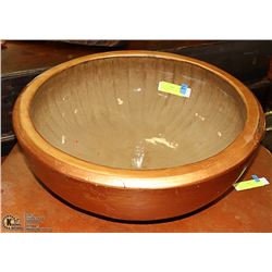 VERY LGE COPPER COLORED BASIN 21" ACROSS