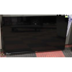 TOSHIBA 42" FLATSCREEN TV WITH Z-LINE WALL MOUNT