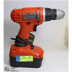 BLACK & DECKER 18V DRILL WITH CHARGER